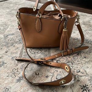 Michael kors tan purse